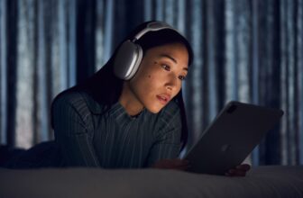 Free App Allows AirPods Options On Android And Linux