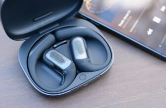 Shokz’ new earbuds successfully cut back noise whereas holding your ears open